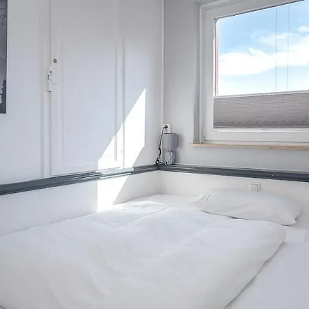 Kiki's Oceanfront Westerland