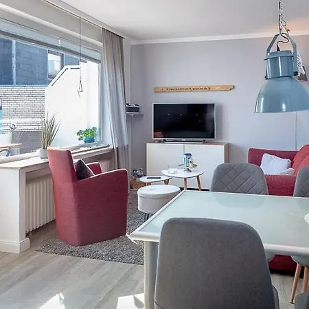 Apartman Kiki's Oceanfront *