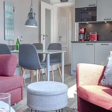 Kiki's Oceanfront Apartman Westerland