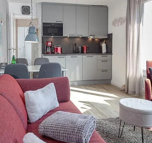 Kiki's Oceanfront Appartement